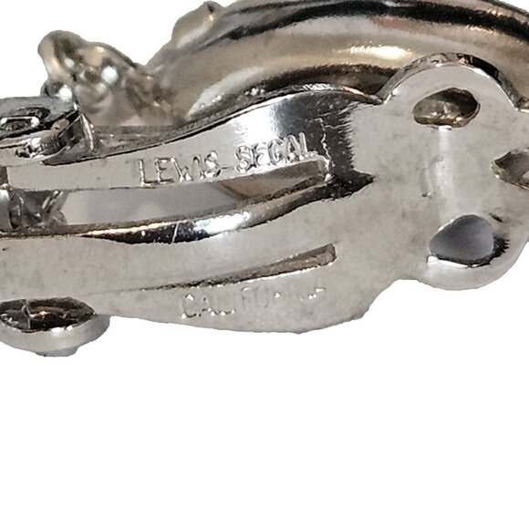 Lewis Segal Faux Pearl Cluster Dangle Silver Tone Clip On Vintage 60s Earrings - Picture 3 of 4